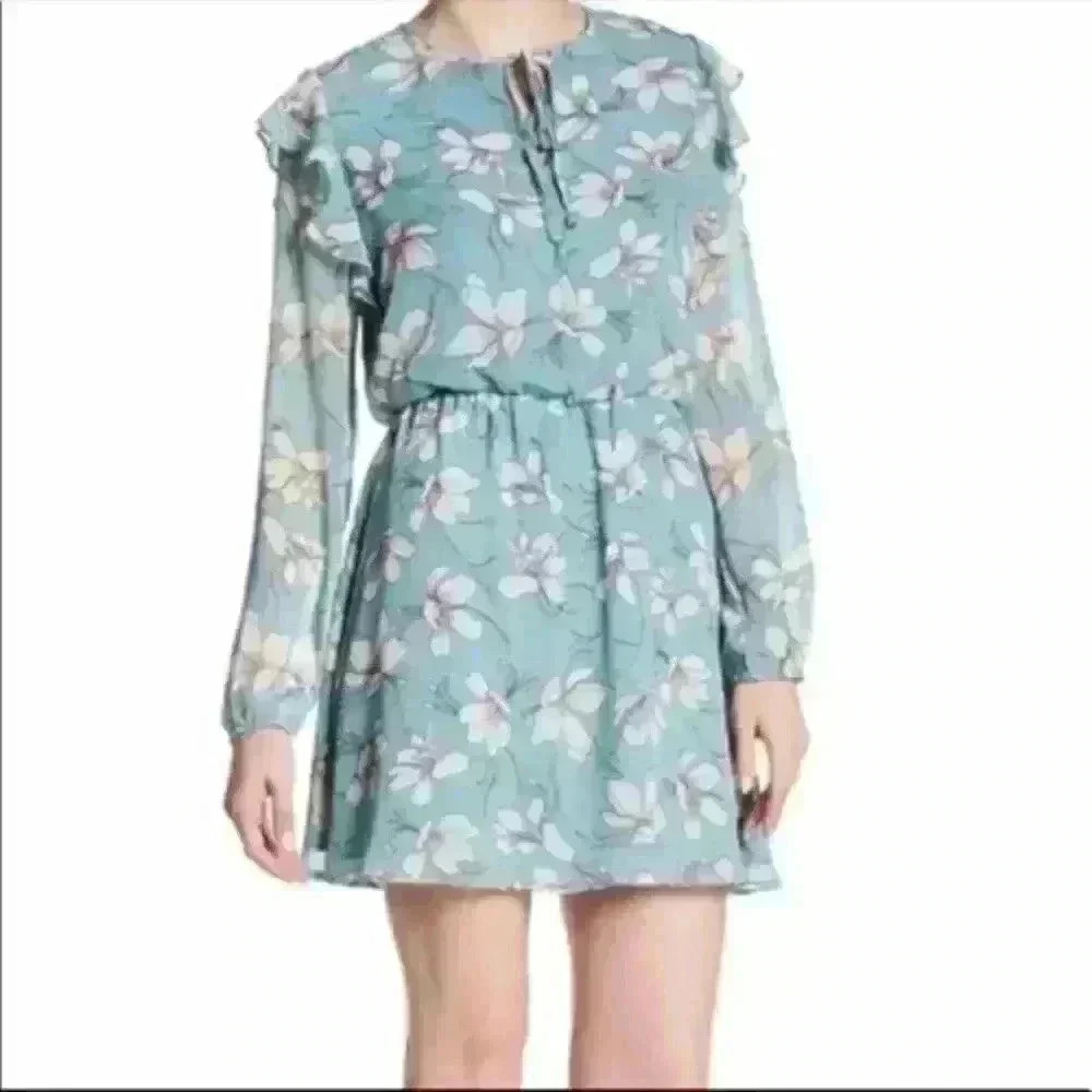 𝅺CHARLES Henry Floral long sleeve dress Size Medium